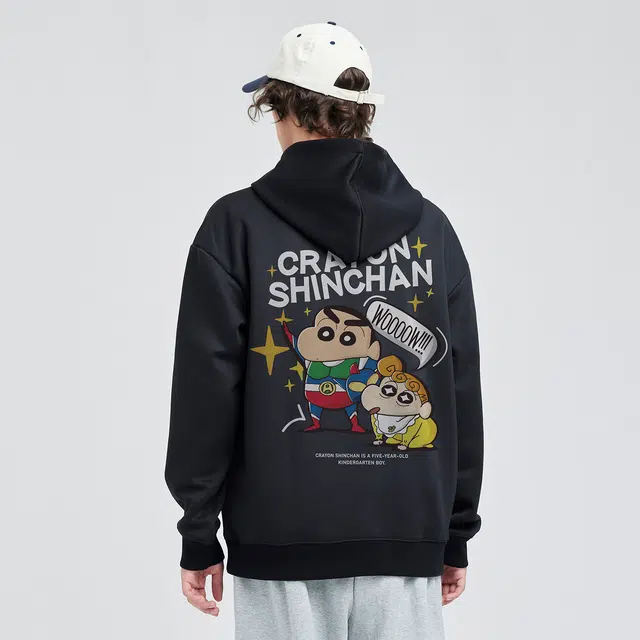 蜡笔小新 卡通小新动感超人字母印花宽松休闲套头连帽卫衣 男女同款