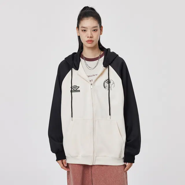 蜡笔小新 撞色插肩卡通动感超人字母印花休闲宽松拉链开衫连帽卫衣 男女同款