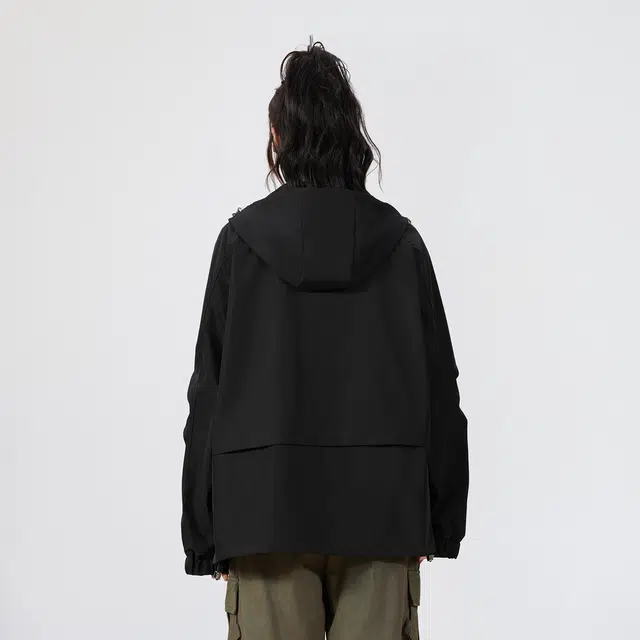 蜡笔小新 纯色户外防风防水卡通字母印花休闲连帽夹克外套 男女同款