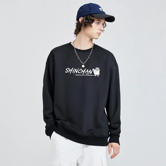 蜡笔小新 卡通涂鸦星星字母印花宽松套头圆领卫衣 男女同款