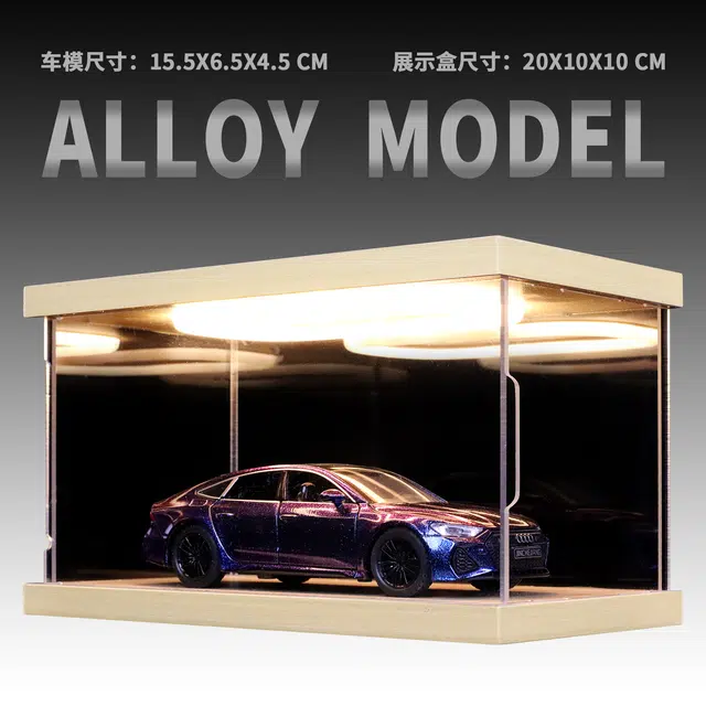 AUDIRs7 132