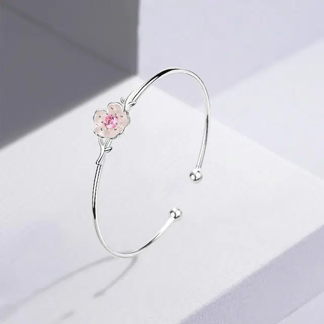RINGLOVE ins
