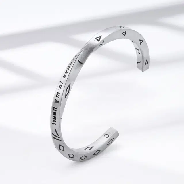 RINGLOVE ins