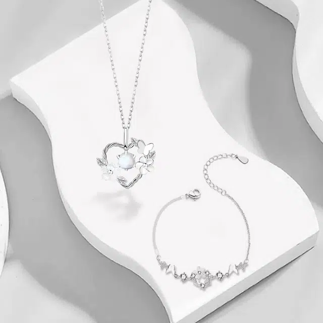 RINGLOVE ins
