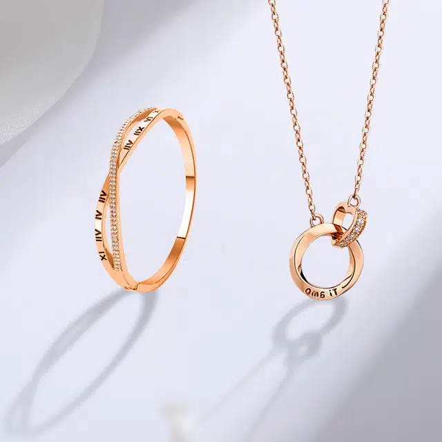 RINGLOVE ins