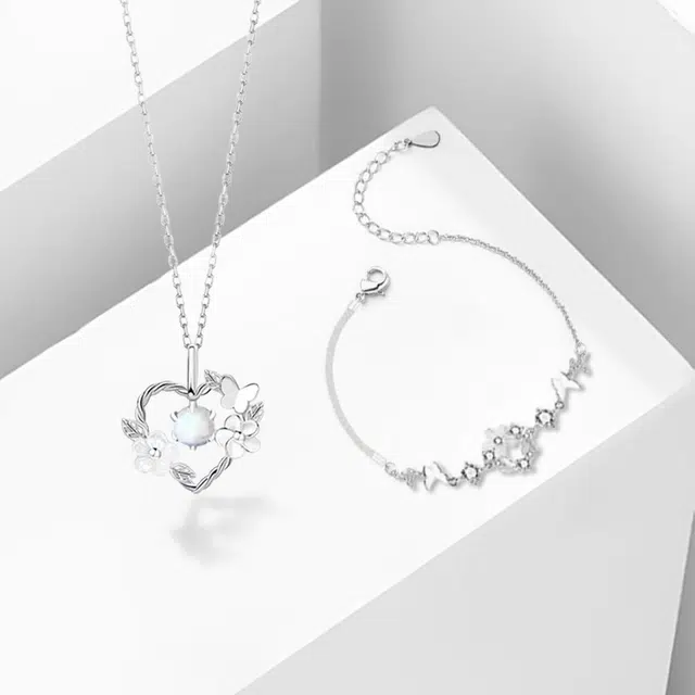 RINGLOVE ins