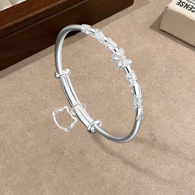 RINGLOVE ins