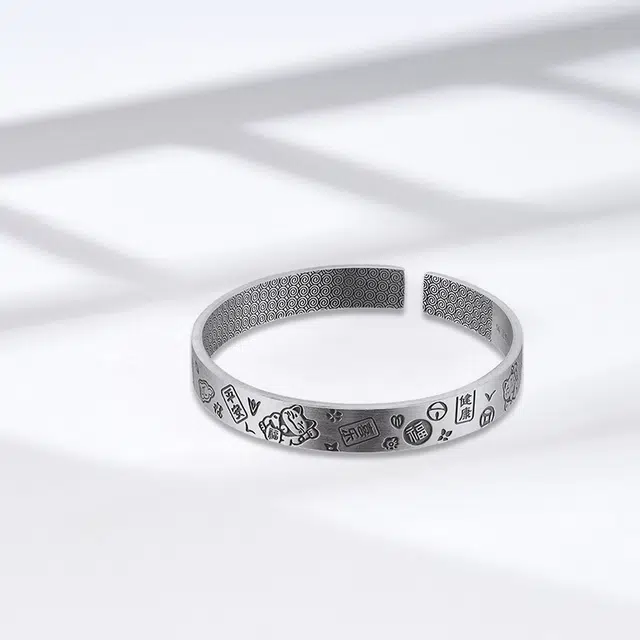 RINGLOVE ins