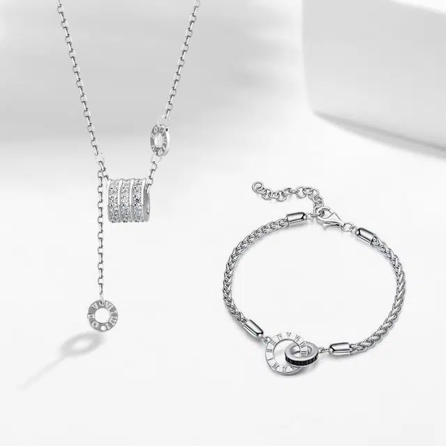 RINGLOVE ins