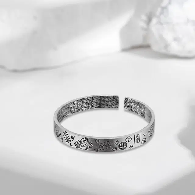RINGLOVE ins