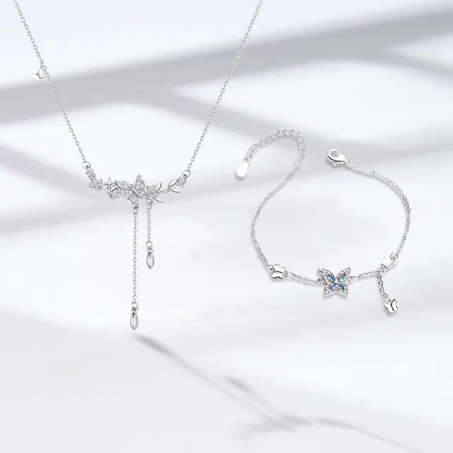 RINGLOVE ins