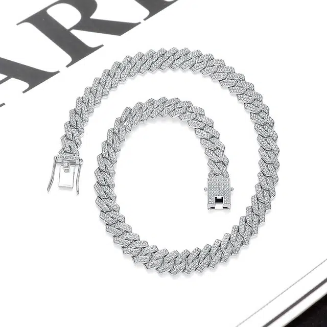 RINGLOVE ins