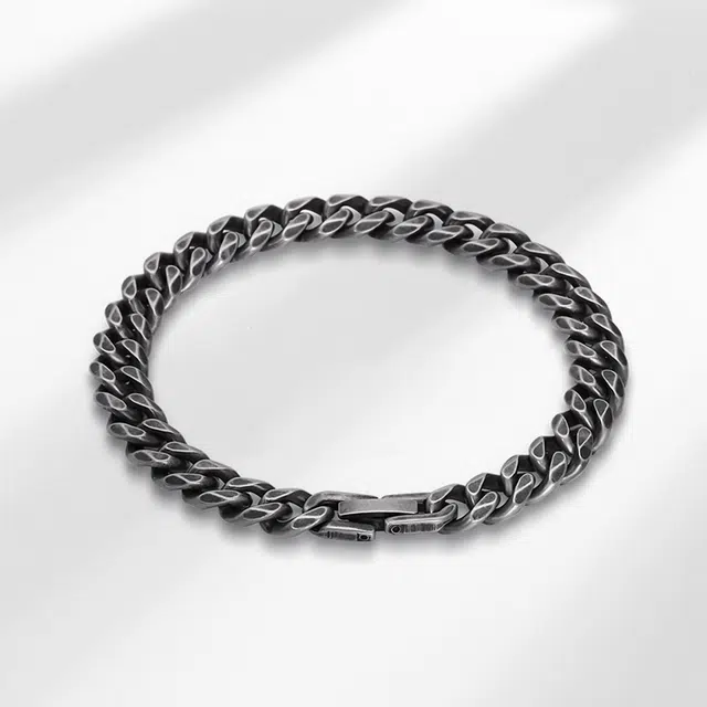 RINGLOVE ins