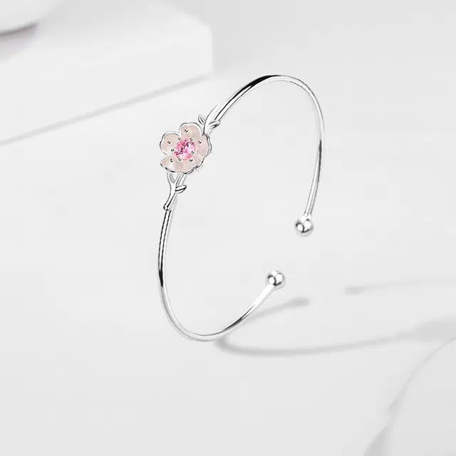 RINGLOVE ins