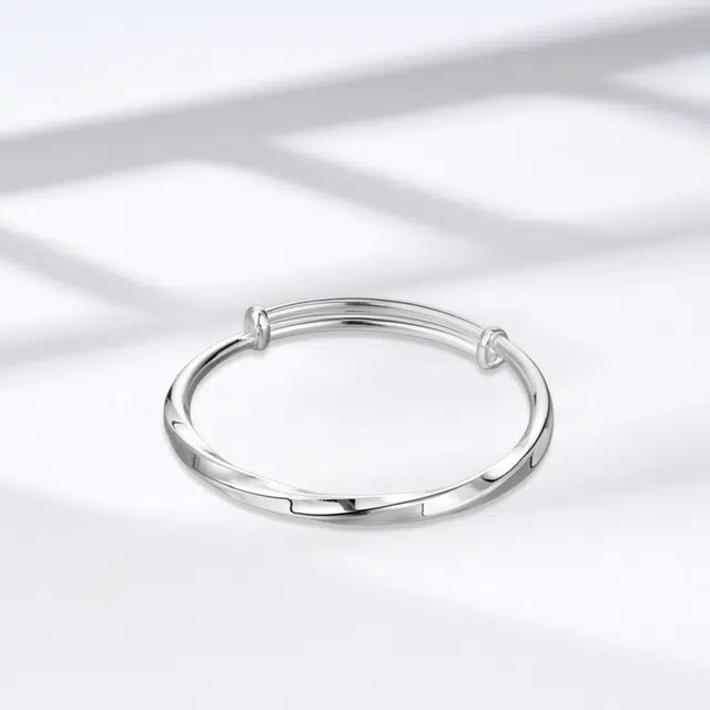 RINGLOVE ins