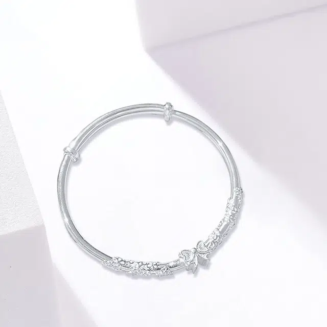RINGLOVE ins