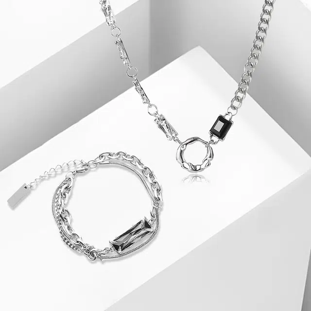 RINGLOVE ins