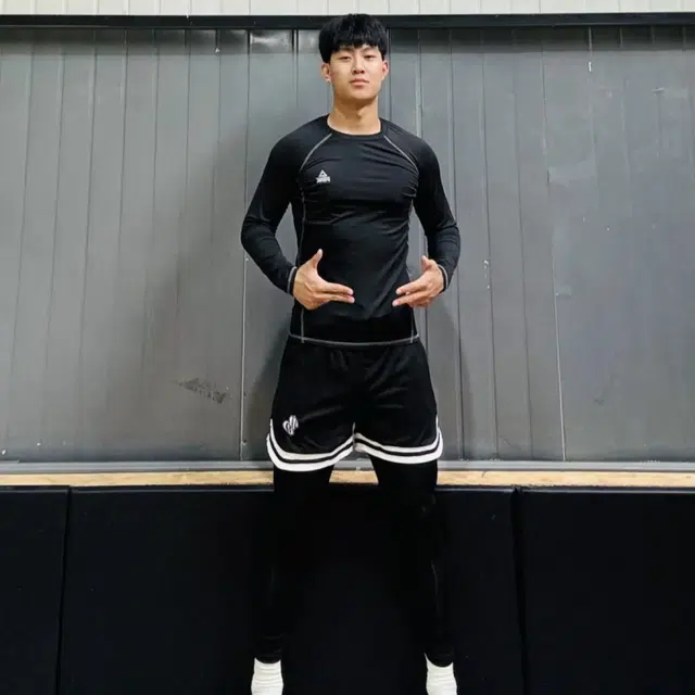 匹克 透气速干高弹力训练压缩跑步健身瑜伽紧身裤九分裤运动长裤 男女同款 /