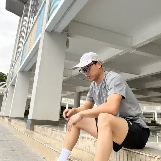 匹克 简约百搭轻薄透气网孔散热设计 聚酯纤维 鸭舌帽 男女同款情侣款
