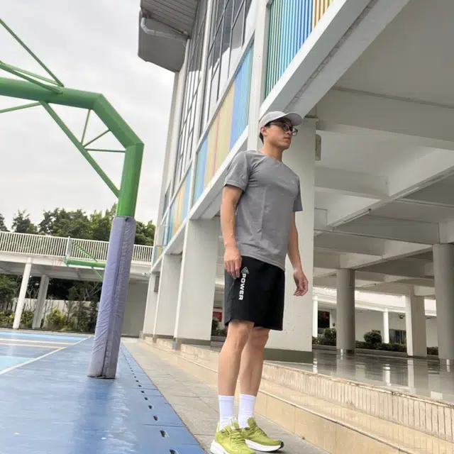 匹克 简约百搭轻薄透气网孔散热设计 聚酯纤维 鸭舌帽 男女同款情侣款