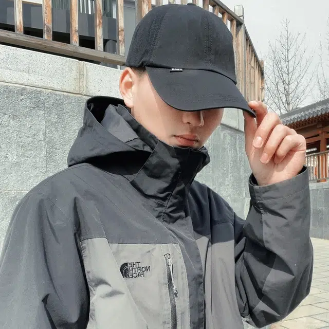 匹克 简约百搭轻薄透气网孔散热设计 聚酯纤维 鸭舌帽 男女同款情侣款