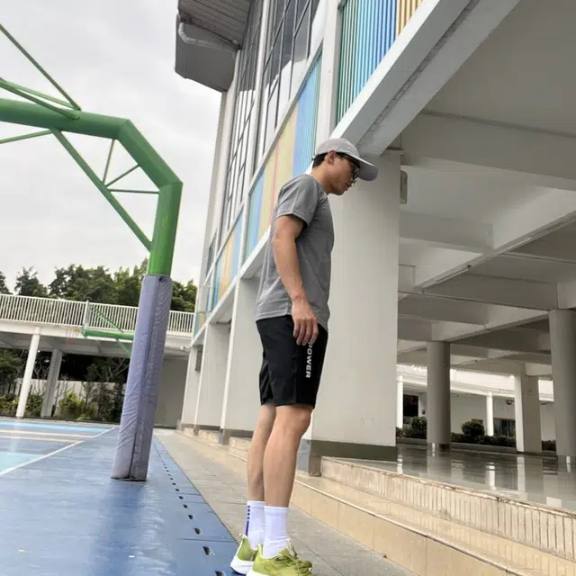 匹克 简约百搭轻薄透气网孔散热设计 聚酯纤维 鸭舌帽 男女同款情侣款