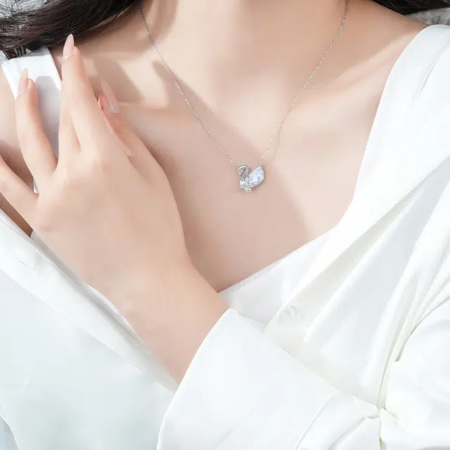 S925