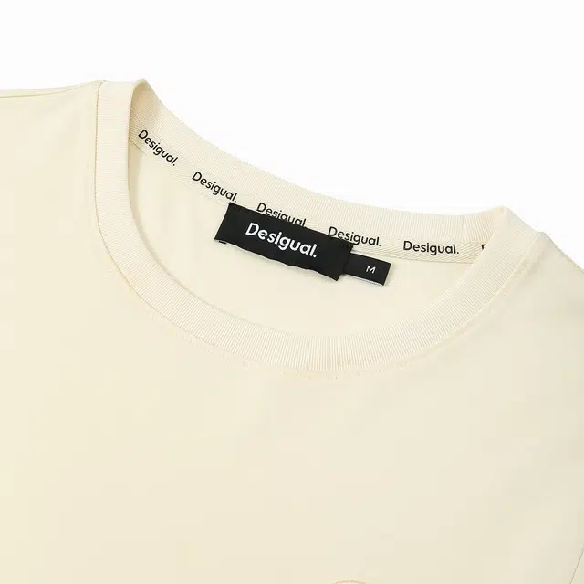 Desigual T