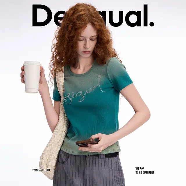 Desigual LOGO T