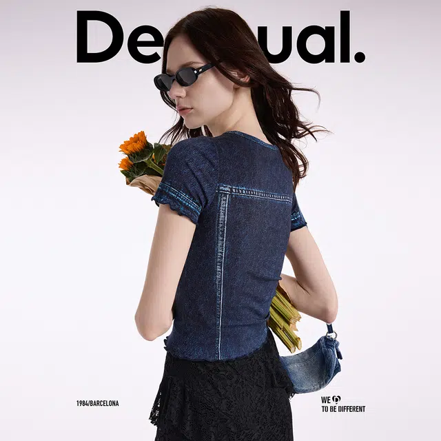 Desigual T