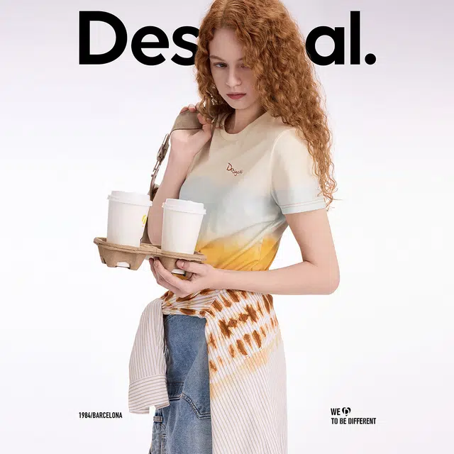 Desigual T