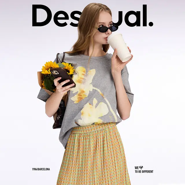 Desigual T
