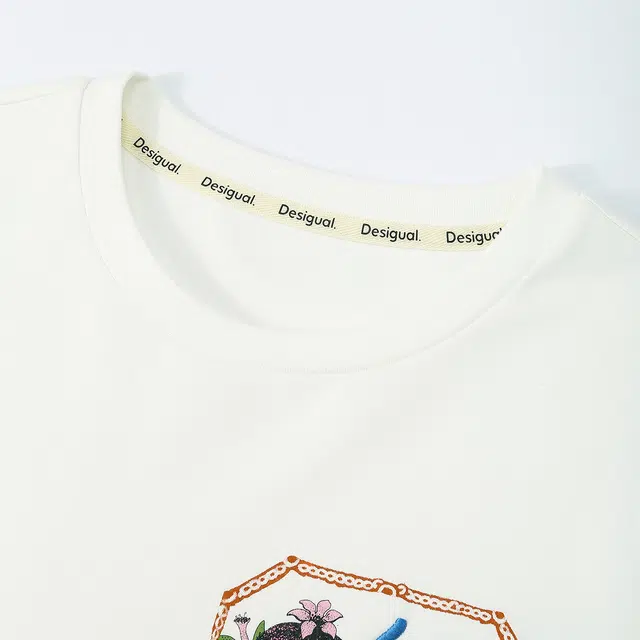 Desigual T