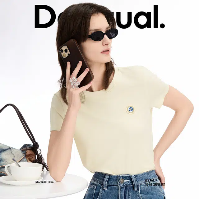 Desigual T