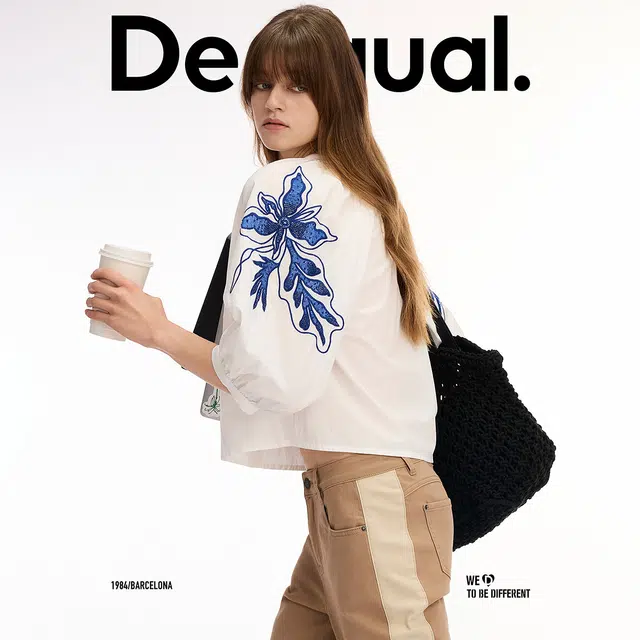 Desigual V