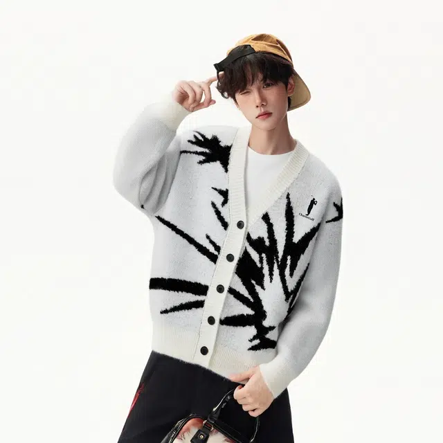 CHARLIE GOLF V