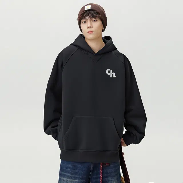 CHARLIE GOLF logo