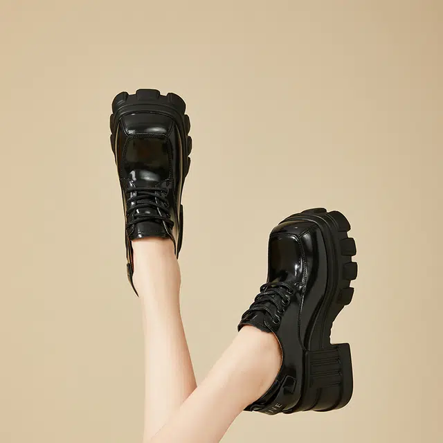 DAPHNE PU 8.5cm