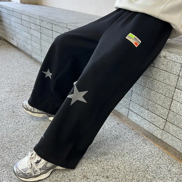 木木屋 松紧腰洋气简约星星牛仔长裤 青少年