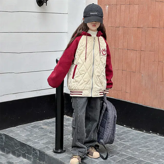 木木屋 时尚洋气舒适百搭插肩连帽拼色长袖棉衣 安哥拉红 青少年