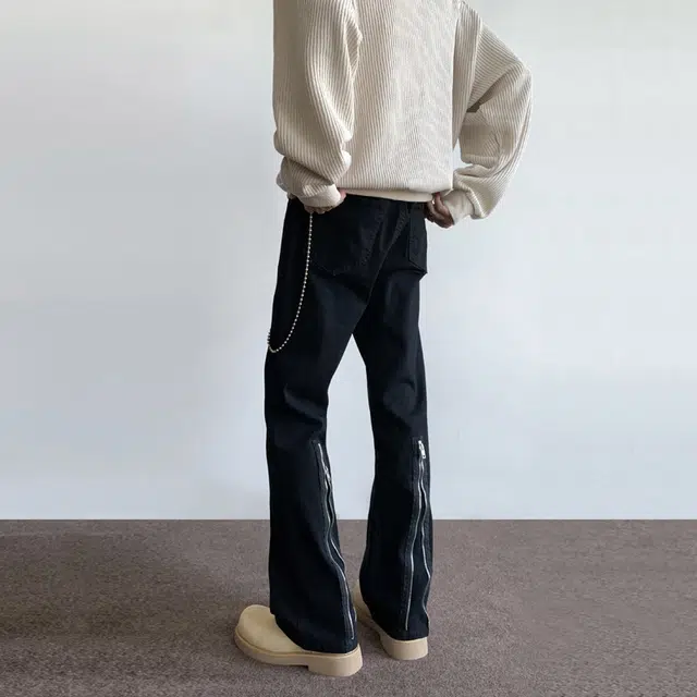 PAINT STAIN
