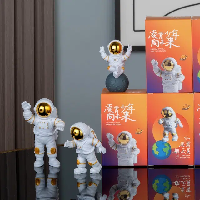 巴巴泥 航天员 手办客厅房装饰品太空人宇航员摆件 成品模型