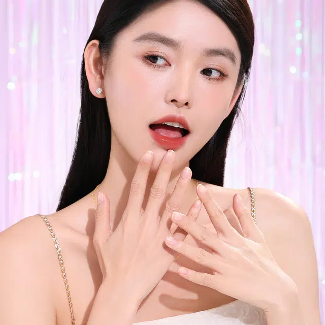 S925
