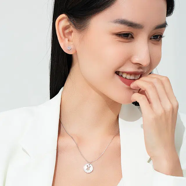 老庙 小兔子项链时尚精品 铂金 铂金项链 女款