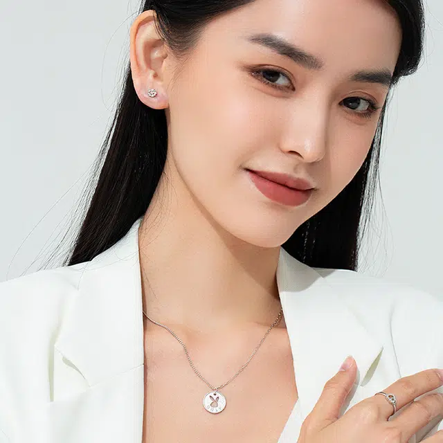 老庙 小兔子项链时尚精品 铂金 铂金项链 女款