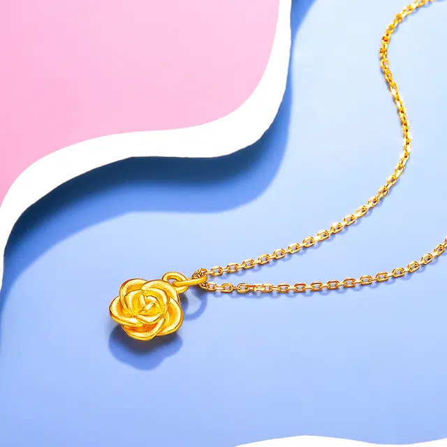 老庙 经典大气  优雅硬金小版玫瑰花挂坠 足金 按克计价 黄金吊坠 女款