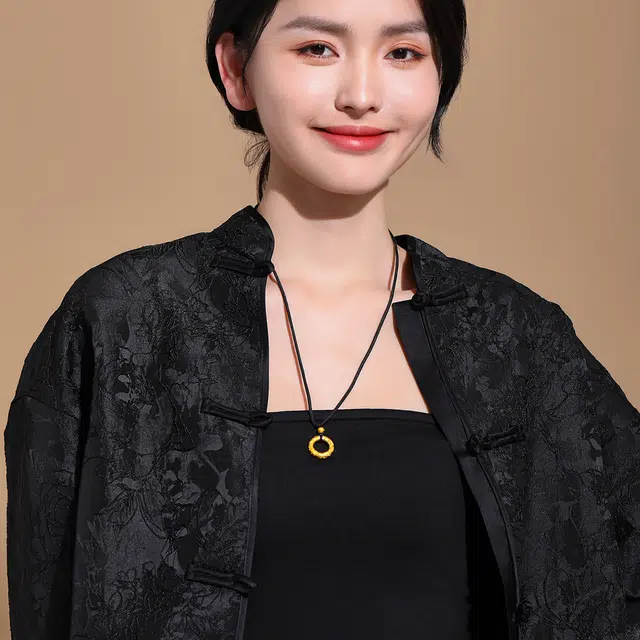 老庙 传承系列古法金富贵花事事顺遂气质平安扣 足金 按克计价 黄金吊坠 女款