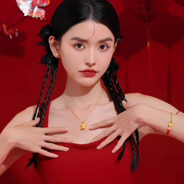 老庙 福龙抱福 新中式简约轻奢高级感 足金 按克计价 黄金吊坠 男女同款情侣款