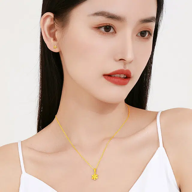 老庙 时尚精致百搭 足金 按克计价 黄金吊坠 女款
