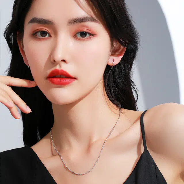 老庙 弹簧扣印花素链可叠戴锁骨链日常通勤 铂金 项链 女